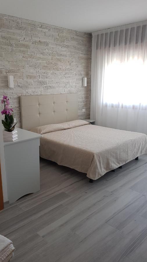 Albergo Paris Sottomarina Luaran gambar