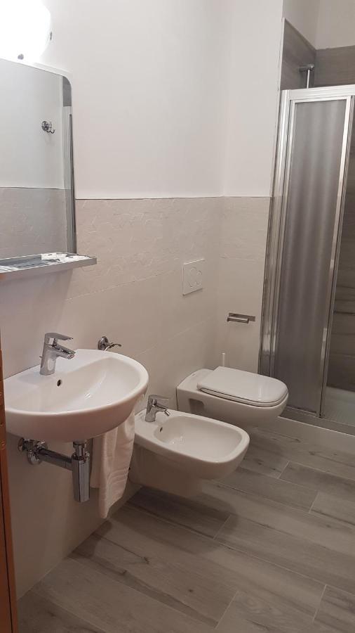 Albergo Paris Sottomarina Luaran gambar